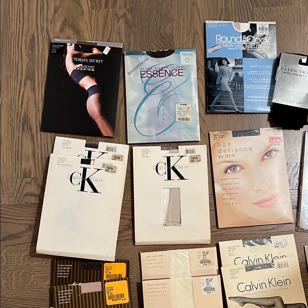 Extensive panty hose Collection in Black, White, and Beige and other colors - Picture 2 of 10